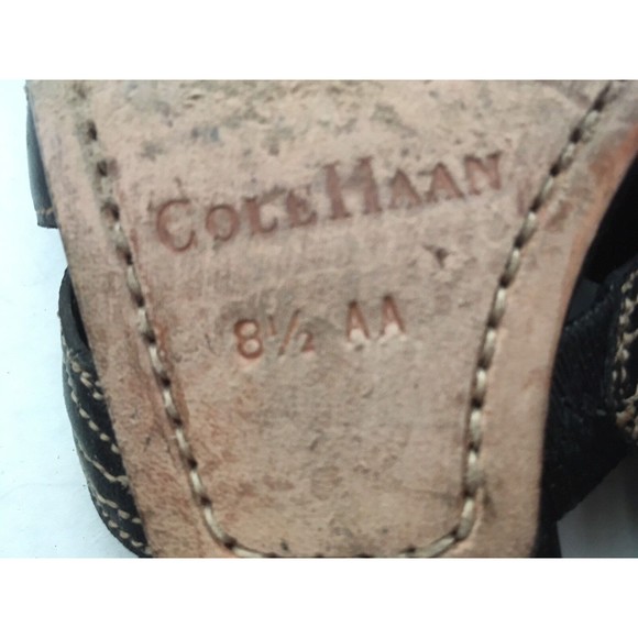 Cole Haan Resort Black Leather Kitten Heel Sandals Size 8.5 AA - Picture 6 of 7